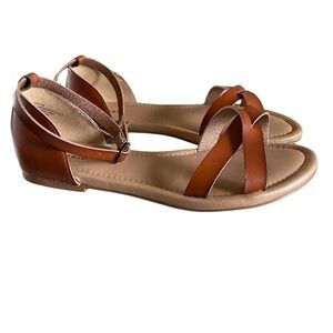 Torrid brown sandals size 10 wide. Ankle strap and criss cross toe straps GUC